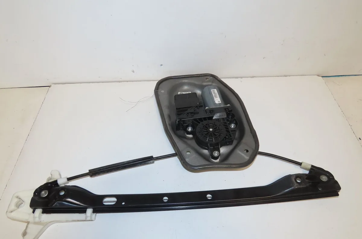 Mecanismemoteur leve-glace arg Volkswagen GOLF PLUS V (5M1, 521) 1.9 tdi (2005-2009) 5 portes occasion