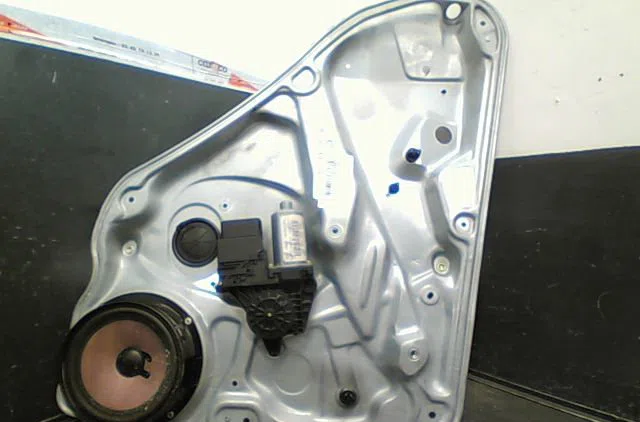 Mecanismemoteur leve-glace arg Volkswagen PASSAT B5.5 Variant (3B6) 1.9 tdi 4motion (2000-2005) occasion