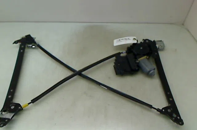 Mecanismemoteur leve-glace arg Volkswagen SHARAN (7M8, 7M9, 7M6) 1.9 tdi (1996-2000) 5 portes occasion