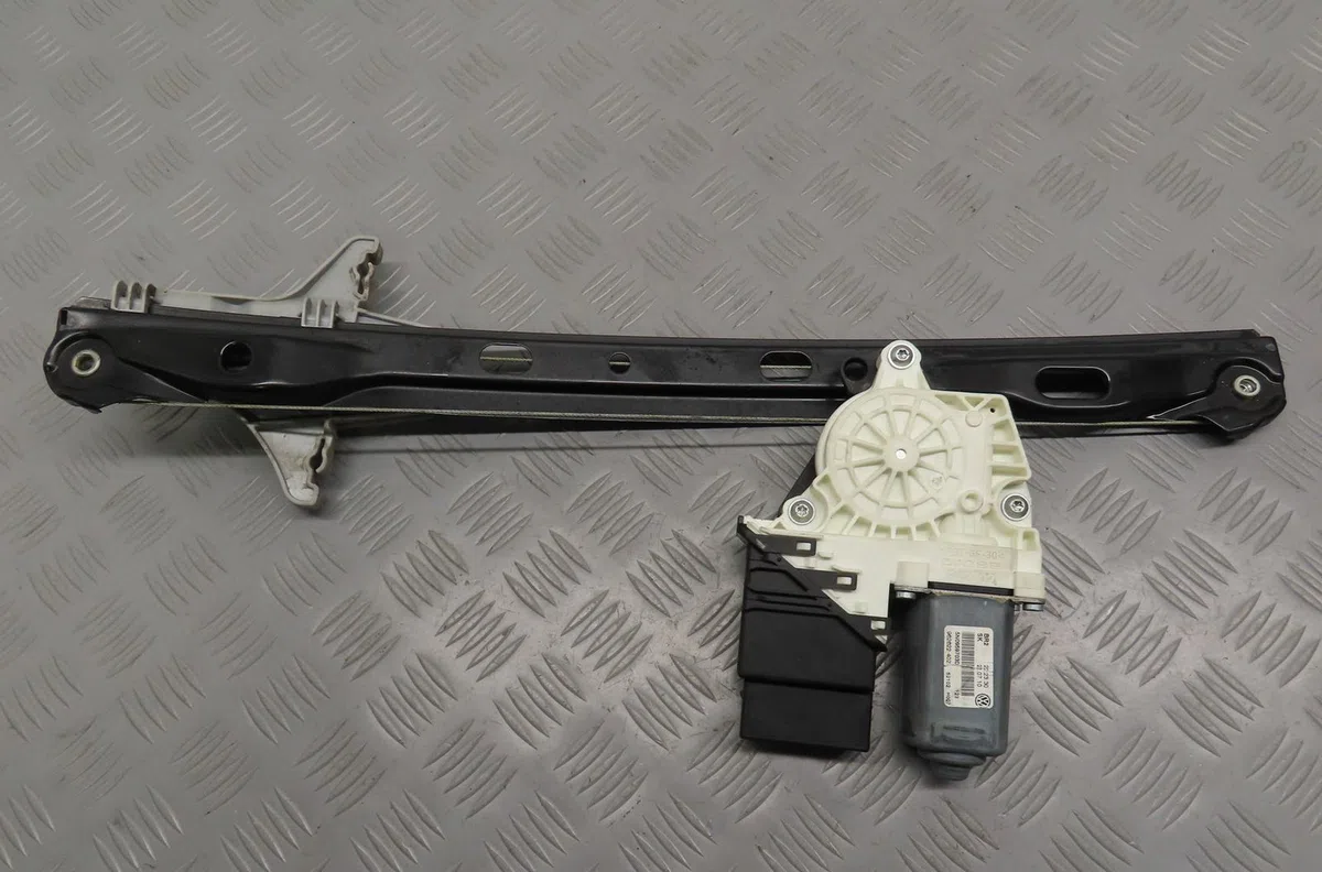 Mecanismemoteur leve-glace arg Volkswagen TIGUAN (5N_) 2.0 tdi (2008-2018) 5 portes occasion