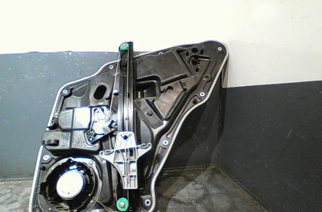 Mecanismemoteur leve-glace arg Volkswagen TIGUAN (5N_) 2.0 tdi 4motion (2007-2018) occasion