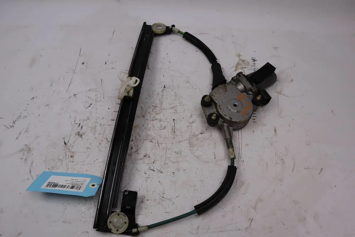 Mecanismemoteur leve-glace avg Alfa romeo 147 (937_) 1.9 jtdm 16v (937.axn1b, 937.bxn1b) (2004-2010) occasion