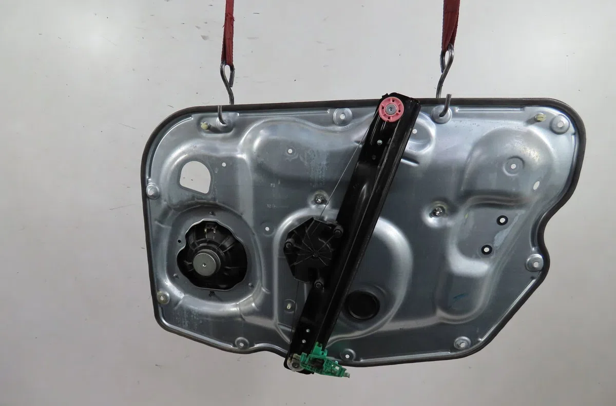 Mecanismemoteur leve-glace avg Alfa romeo GIULIETTA (940_) 1.6 jtdm (940fxd1a) (2010-2016) 5 portes occasion