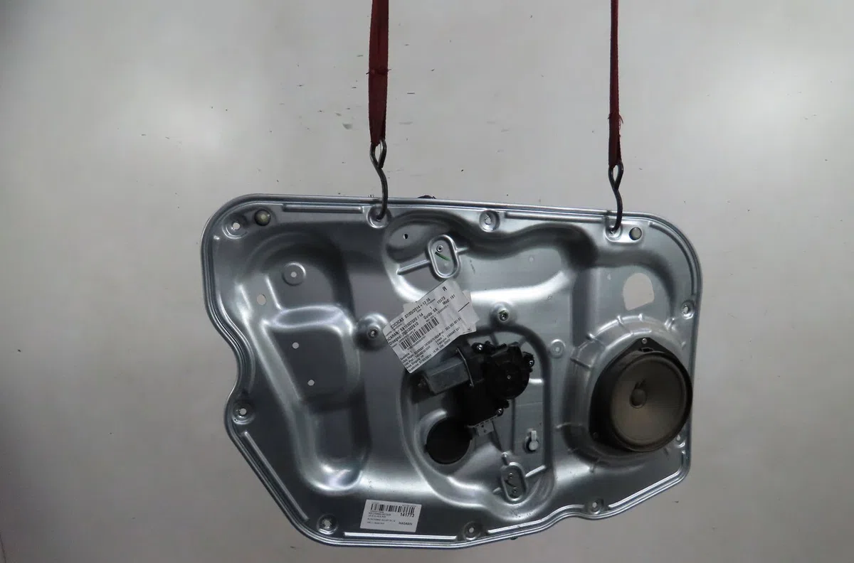 Mecanismemoteur leve-glace avg Alfa romeo GIULIETTA (940_) 1.6 jtdm (940fxd1a) (2010-2016) 5 portes occasion