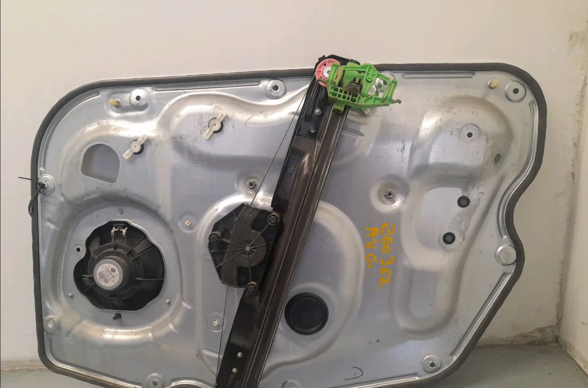 Mecanismemoteur leve-glace avg Alfa romeo GIULIETTA (940_) 2.0 jtdm (940.fxl1a) (2010-2020) occasion