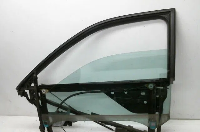 Mecanismemoteur leve-glace avg Audi A3 (8L1) 1.9 tdi (1996-2001) occasion