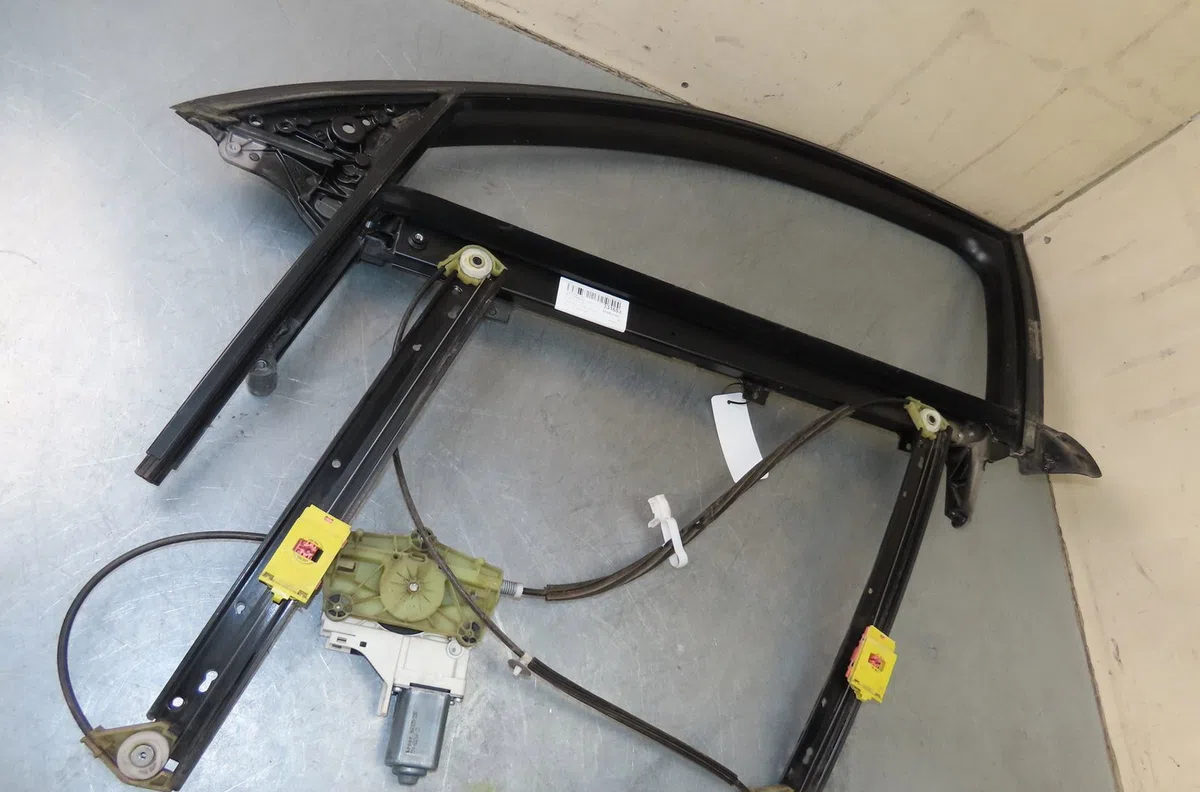 Mecanismemoteur leve-glace avg Audi A6 Allroad C6 (4FH) 3.0 tdi quattro (2006-2008) occasion
