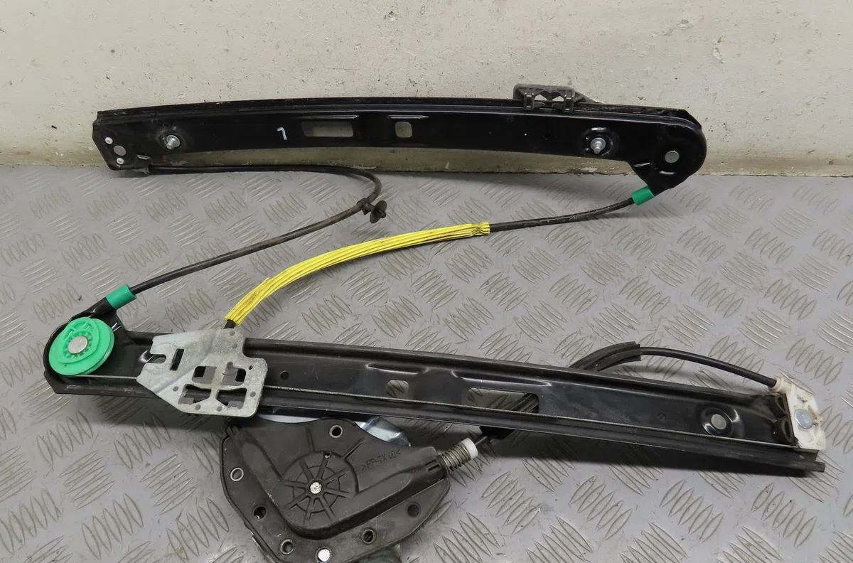 Mecanismemoteur leve-glace avg Bmw 3 (E46) 330 xd (2000-2003) occasion
