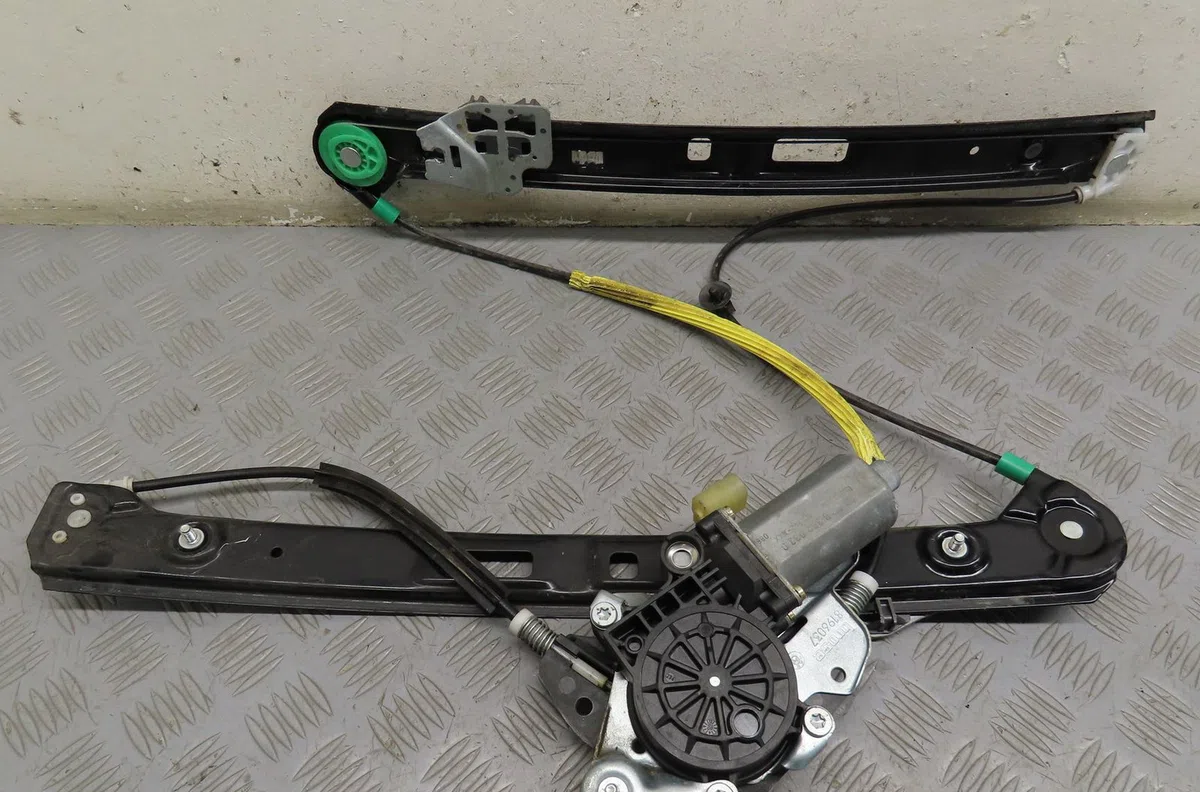 Mecanismemoteur leve-glace avg Bmw 3 (E46) 330 xd (2000-2003) occasion