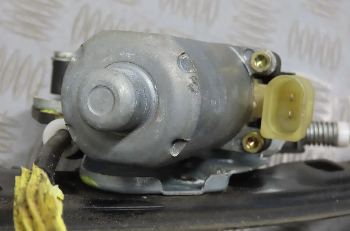 Mecanismemoteur leve-glace avg Bmw 3 (E46) 330 xd (2000-2003) occasion