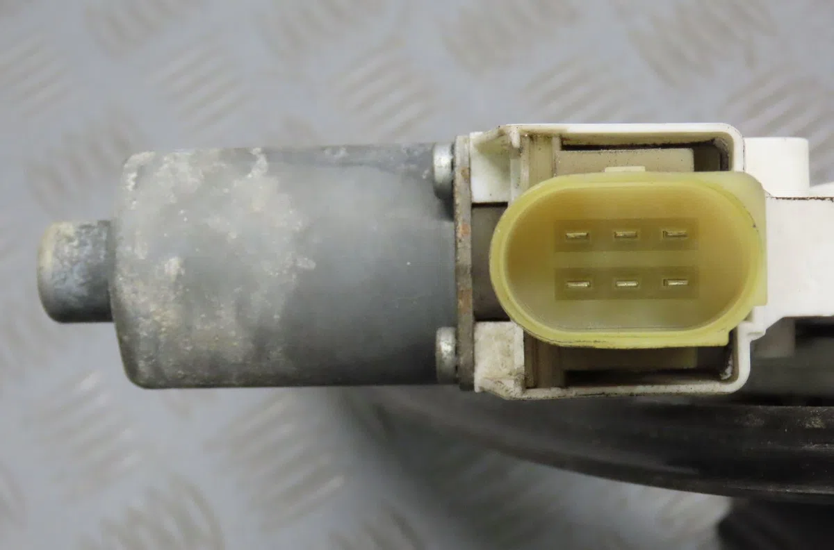Mecanismemoteur leve-glace avg Bmw 3 (E90) 330 xd (2005-2008) occasion