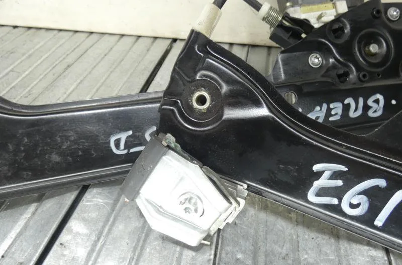 Mecanismemoteur leve-glace avg BMW SERIE 5 E61 TOURING PHASE 1 BREAK occasion