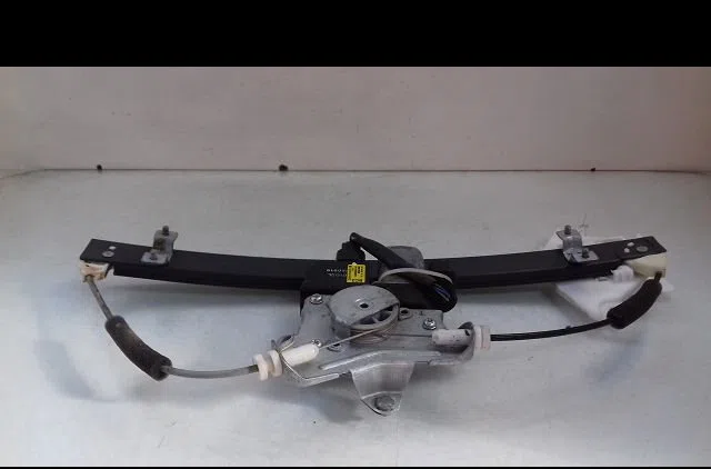 Mecanismemoteur leve-glace avg Chevrolet CAPTIVA (C100, C140) 2.2 d (2011) occasion