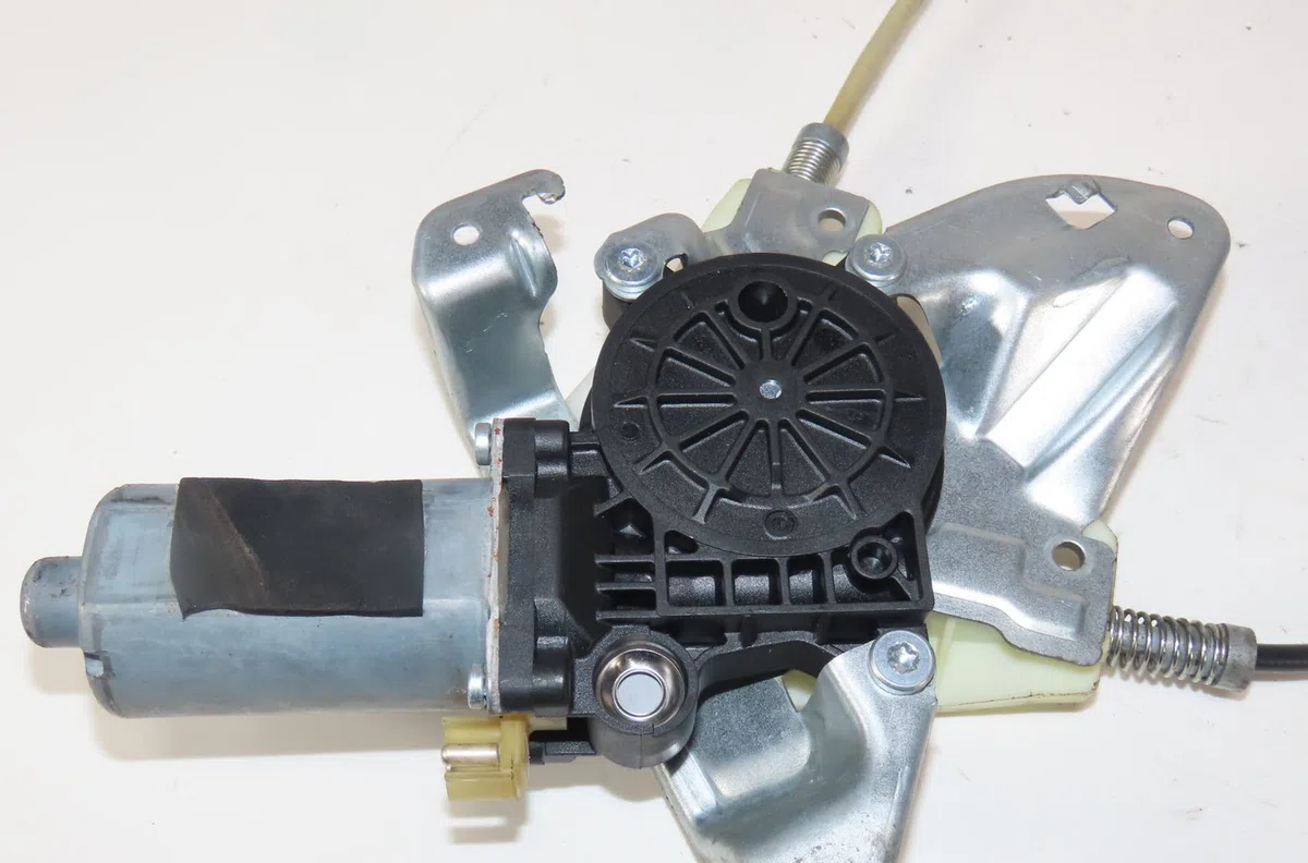 Mecanismemoteur leve-glace avg Chrysler CROSSFIRE Roadster 3.2 (2004-2008) occasion