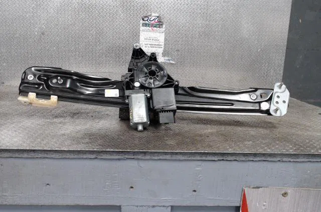 Mecanismemoteur leve-glace avg CITROEN C3 AIRCROSS  C3 AIRCROSS PHASE 1 occasion
