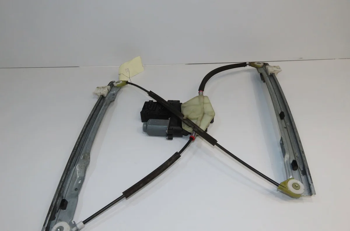 Mecanismemoteur leve-glace avg Citroen C4 PICASSO I Monospace (UD_) 1.6 hdi 110 (2010-2013) 5 portes occasion