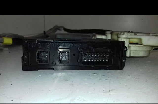 Mecanismemoteur leve-glace avg Citroën C5 I (DC_) 2.0 hdi (dcrhzb, dcrhze) (2001-2004) 5 portes occasion