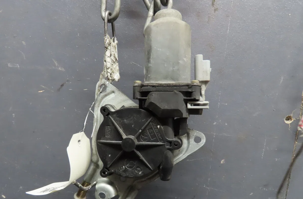 Mecanismemoteur leve-glace avg Citroën SAXO (S0, S1) 1.4 vts (1996-2003) occasion