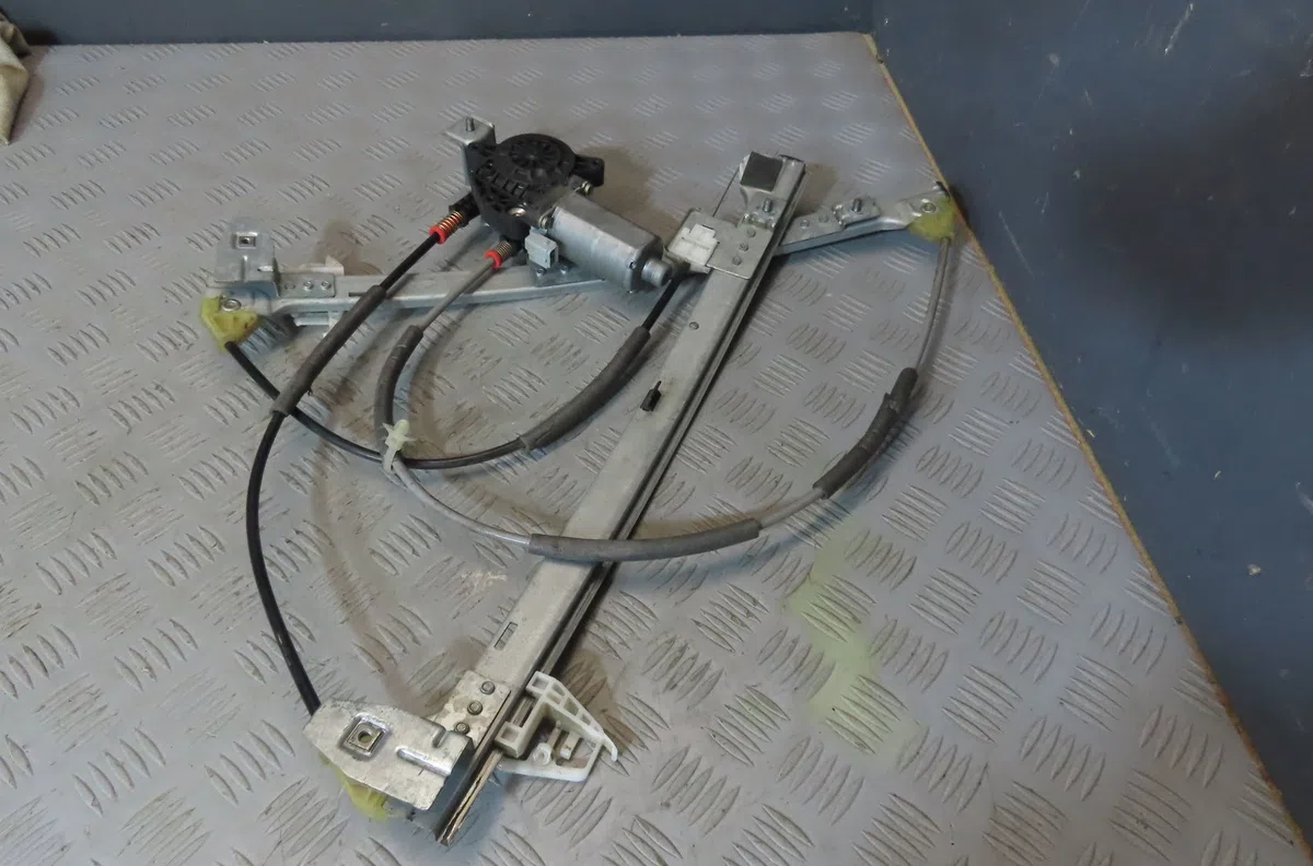 Mecanismemoteur leve-glace avg Citroën XSARA (N1) 1.9 td (1997-2000) occasion