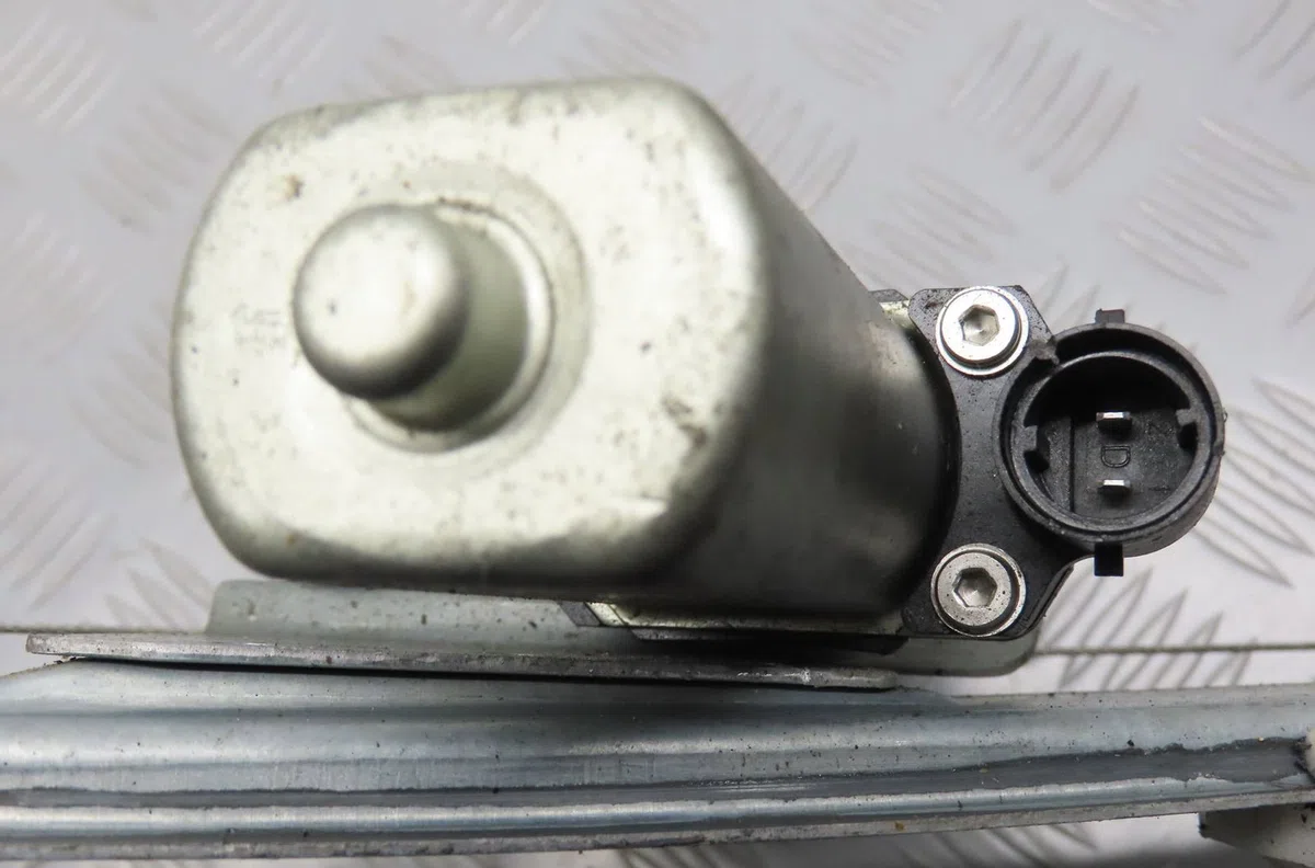 Mecanismemoteur leve-glace avg Dacia DUSTER (HS_) 1.5 dci (hsmc) (2010-2018) occasion