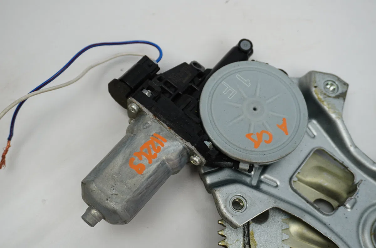 Mecanismemoteur leve-glace avg Daihatsu SIRION (M3_) 1.0 (2005-2013) occasion
