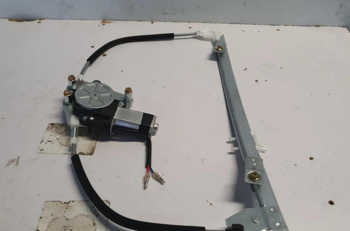 Mecanismemoteur leve-glace avg FIAT PANDA 2 PHASE 1 occasion