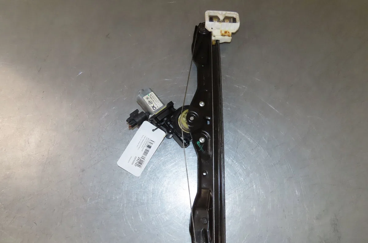 Mecanismemoteur leve-glace avg Fiat PANDA (312_, 319_) 0.9 (312pxg1a) (2012) occasion