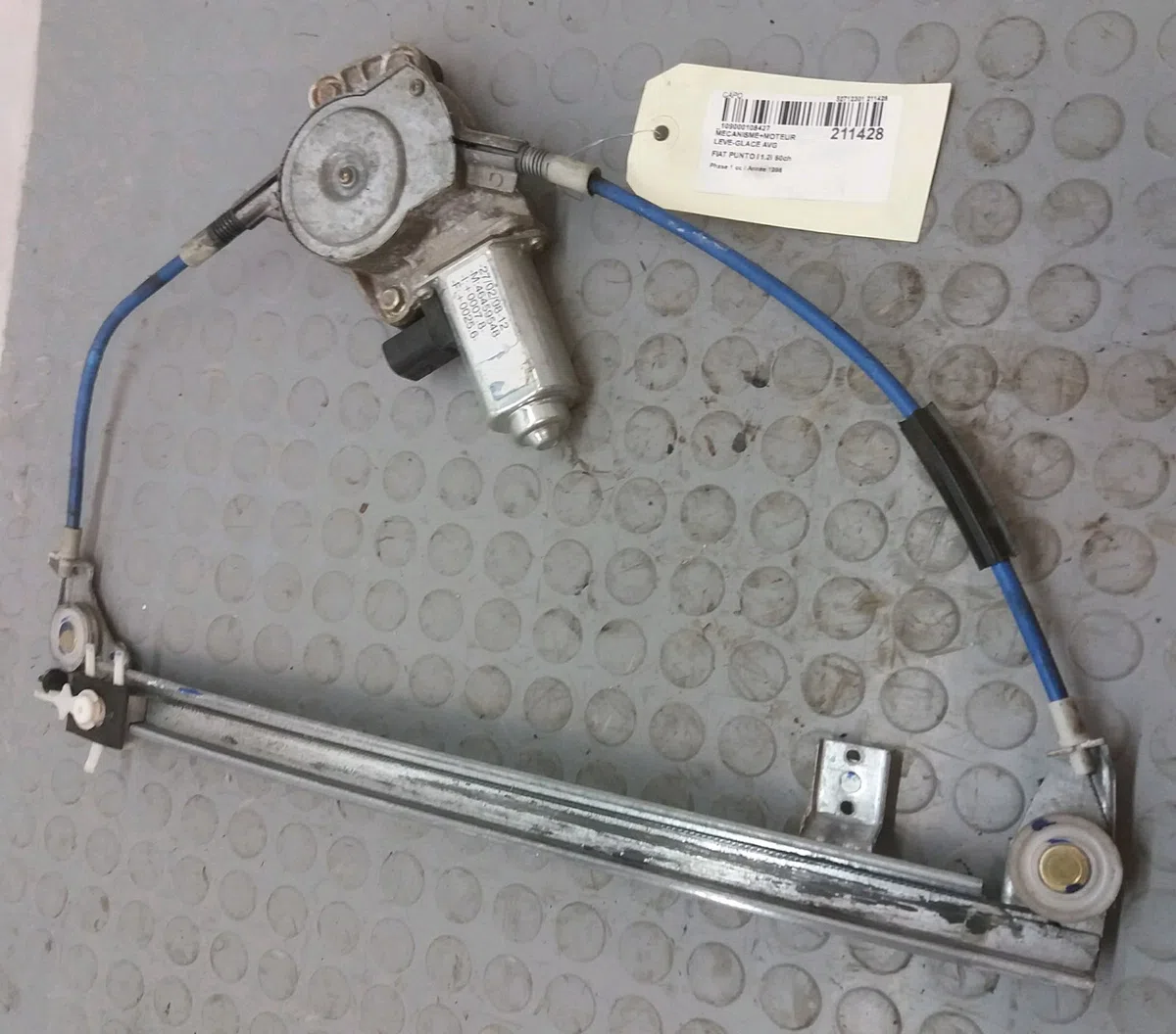 Mecanismemoteur leve-glace avg Fiat PUNTO (176_) 60 1.2 (176ap, 176ar, 176aq, 176bb) (1993-1999) occasion