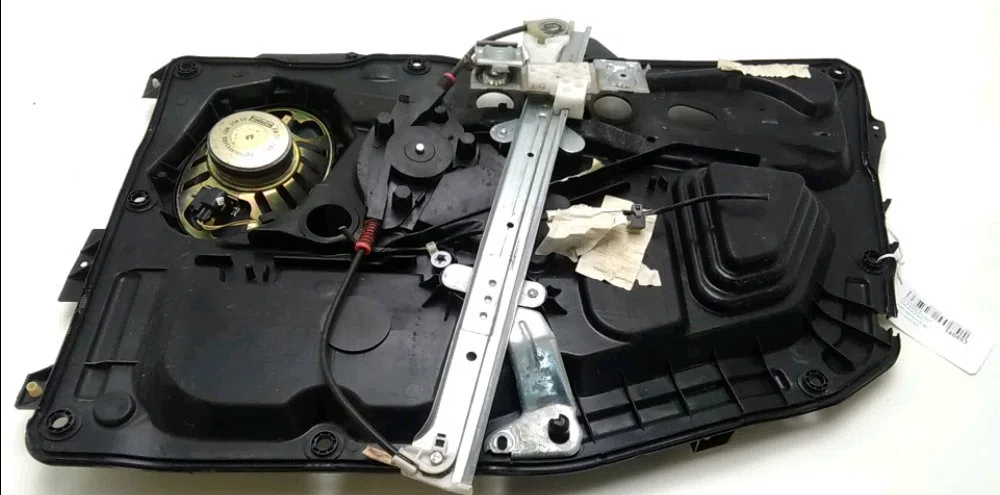 Mecanismemoteur leve-glace avg Ford FIESTA V (JH_, JD_) 1.3 (2001-2008) 3 portes occasion