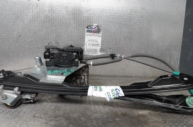Mecanismemoteur leve-glace avg FORD FOCUS 1  FOCUS 1 BREAK occasion