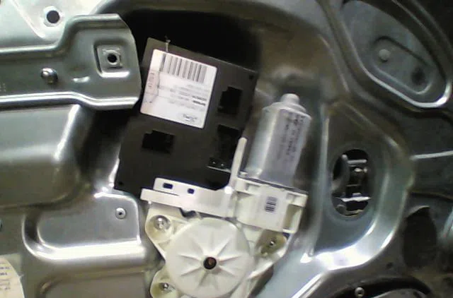 Mecanismemoteur leve-glace avg Ford FOCUS C-MAX (DM2) 1.8 tdci (2005-2007) 5 portes occasion