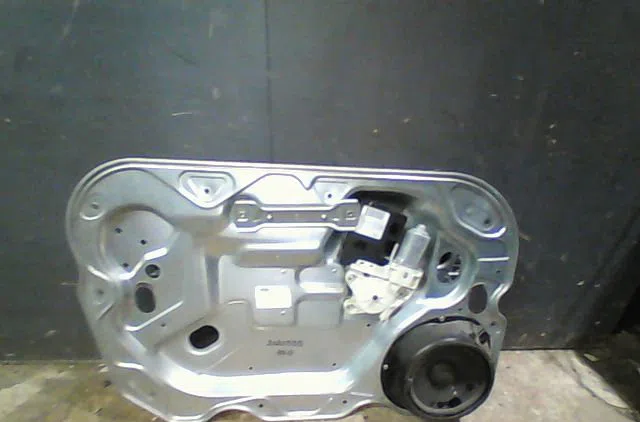 Mecanismemoteur leve-glace avg Ford FOCUS C-MAX (DM2) 1.8 tdci (2005-2007) 5 portes occasion