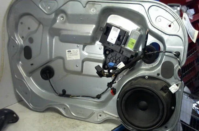 Mecanismemoteur leve-glace avg FORD FOCUS occasion