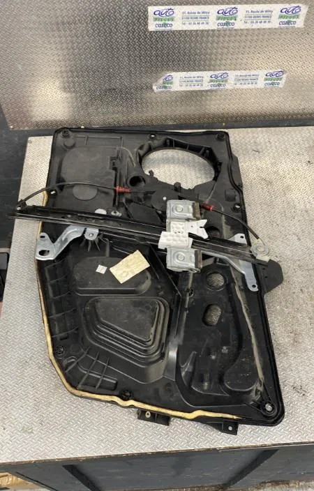 Mecanismemoteur leve-glace avg FORD FUSION  FUSION PHASE 2 occasion