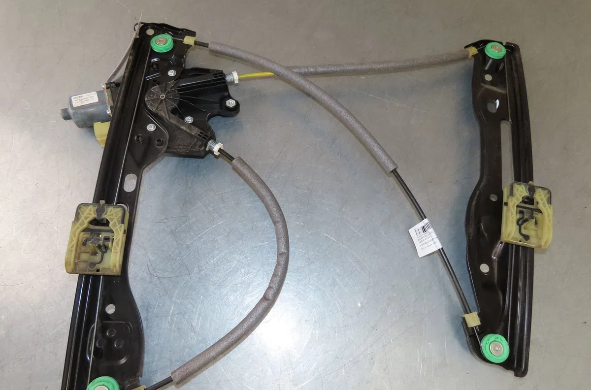 Mecanismemoteur leve-glace avg Ford MONDEO V 3-5 portes (CE) 1.5 tdci (2015) occasion