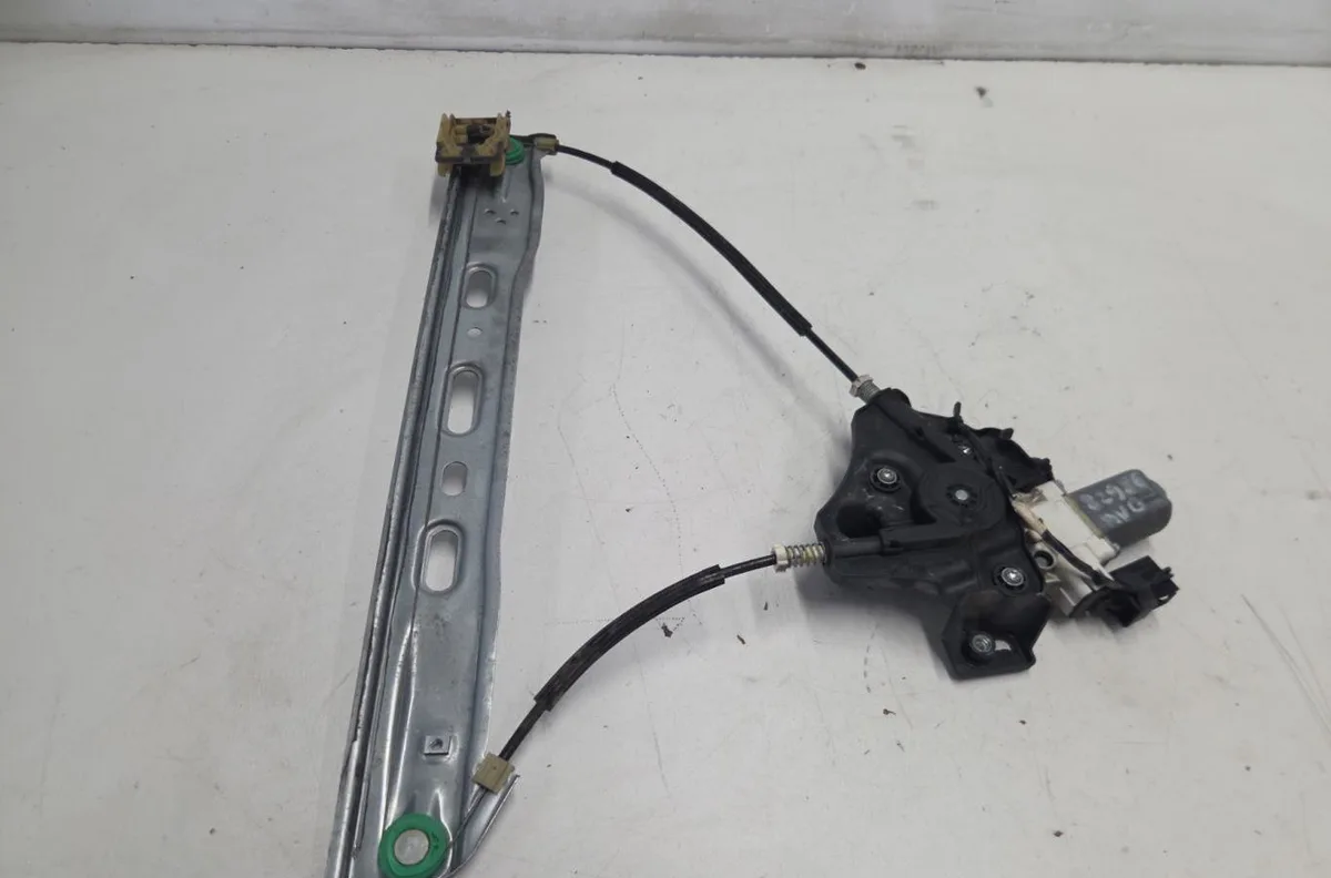 Mecanismemoteur leve-glace avg FORD TRANSIT CONNECT 2 PHASE 1 occasion
