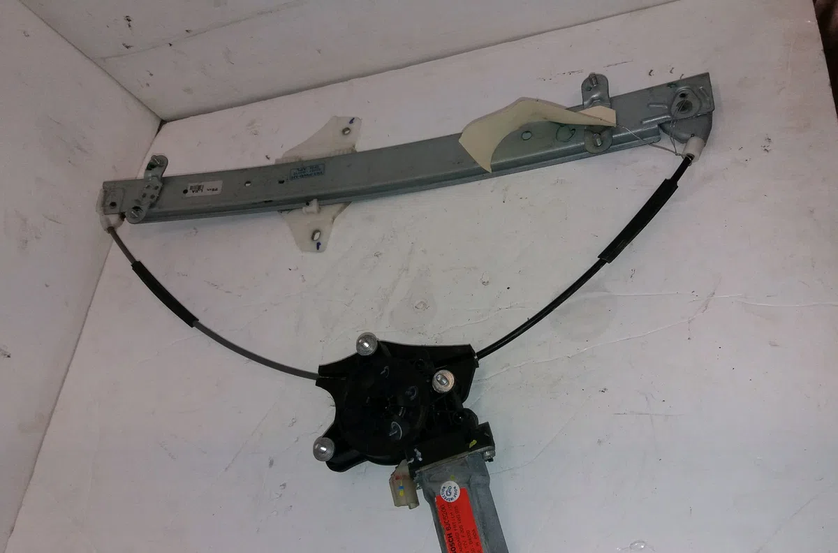 Mecanismemoteur leve-glace avg Hyundai I10 II (BA, IA) 1.0 (2013) occasion