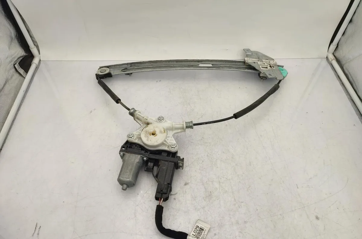 Mecanismemoteur leve-glace avg KIA RIO 3 PHASE 1 occasion
