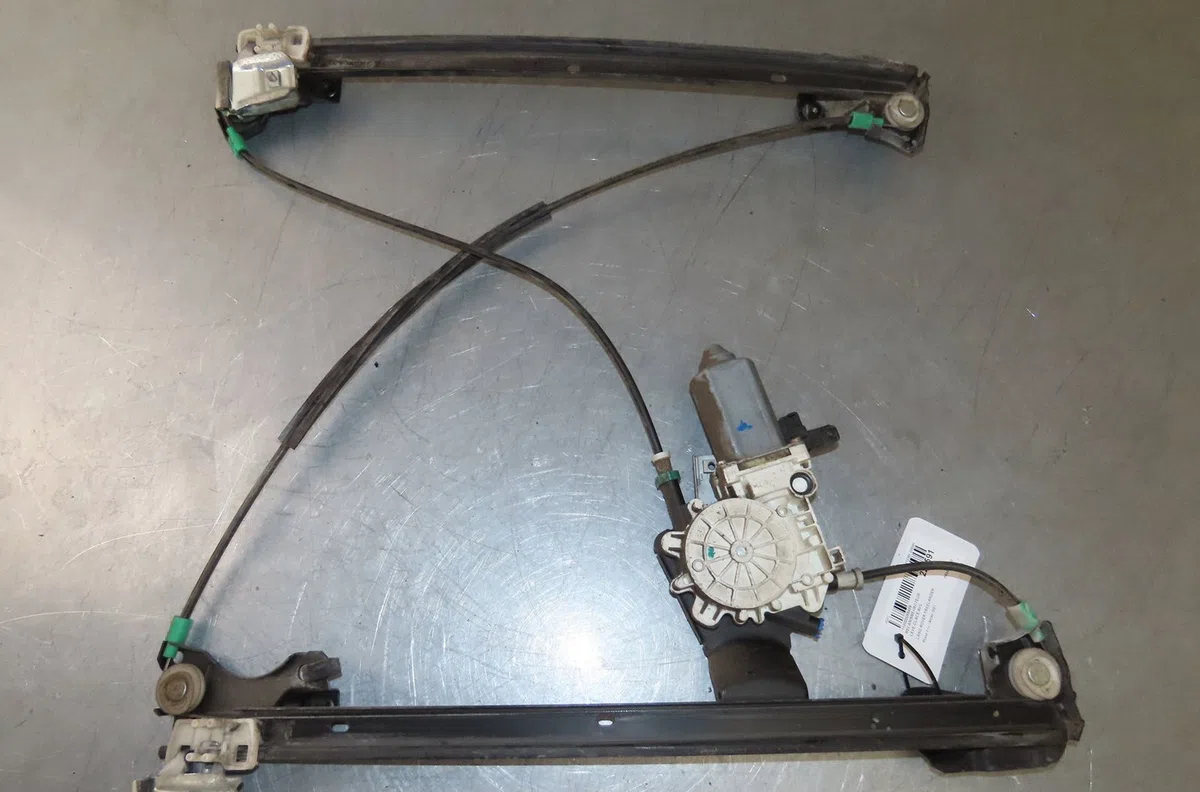 Mecanismemoteur leve-glace avg Land rover FREELANDER I (L314) 2.0 td4 4x4 (2000-2006) occasion