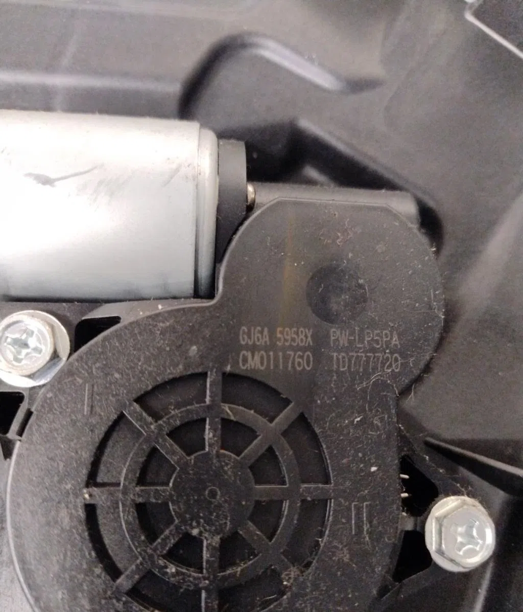 Mecanismemoteur leve-glace avg Mazda 3 (BK) 1.6 di turbo (2004-2009) occasion