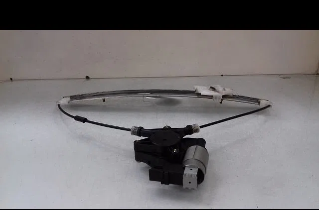 Mecanismemoteur leve-glace avg Mazda 6 Hatchback (GG) 2.0 di (gg14) (2002-2007) occasion