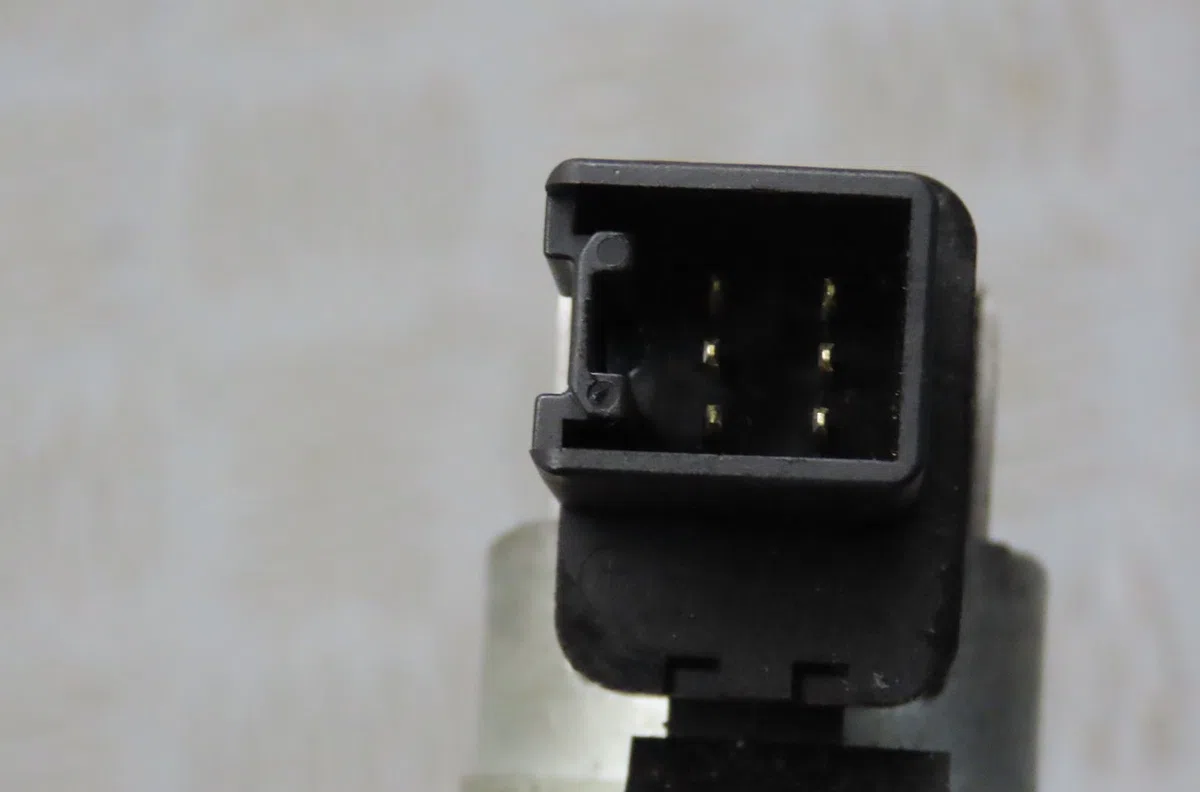 Mecanismemoteur leve-glace avg Mazda 6 Hatchback (GG) 2.0 (gges) (2002-2007) occasion
