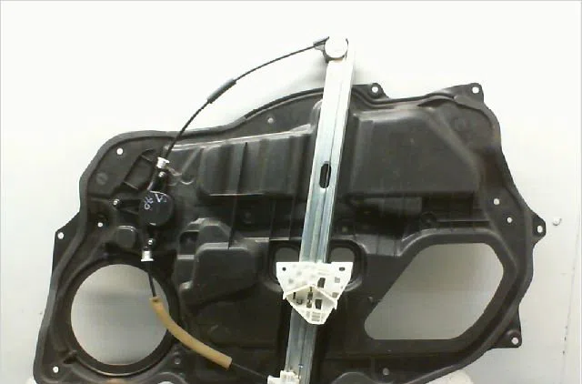 Mecanismemoteur leve-glace avg MAZDA MAZDA 2 II MAZDA 2 II Phase 1 2007-09-01--2011-02-28 1.4 MZ-CD 68ch occasion
