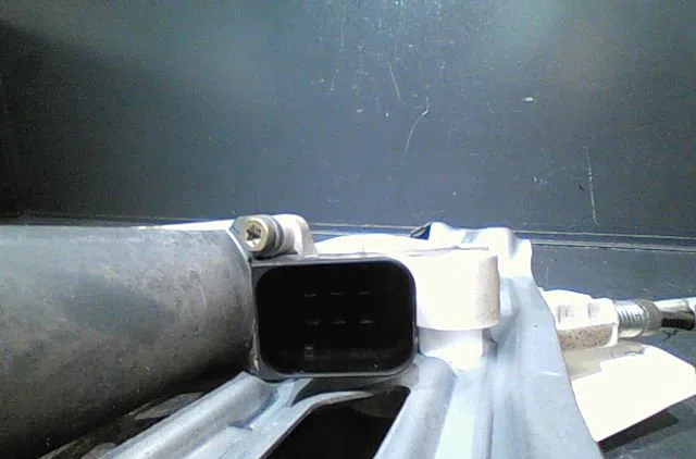 Mecanismemoteur leve-glace avg Mercedes-benz CLASSE C (W203) C 220 cdi (203.006) (2000-2007) 4 portes occasion