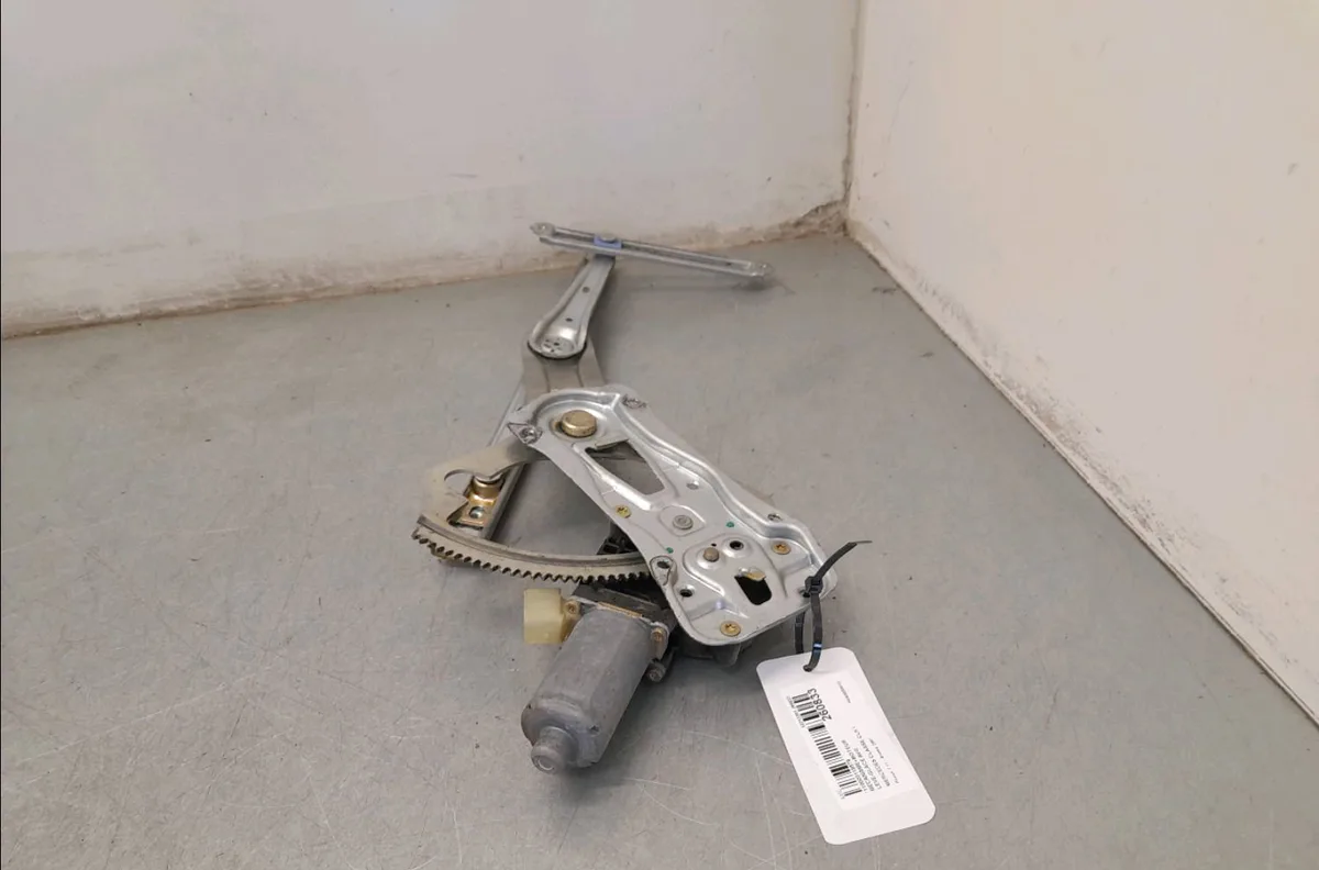 Mecanismemoteur leve-glace avg Mercedes-benz CLK (C208) Clk 200 kompressor (208.344) (2000-2002) occasion