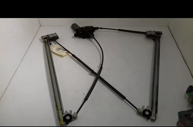 Mecanismemoteur leve-glace avg Mercedes-benz VITO - MIXTO Camionnette (W639) 111 cdi (639.601, 639.603, 639.605) (2003) 