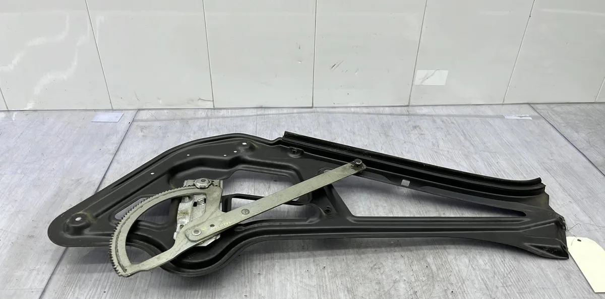 Mecanismemoteur leve-glace avg MERCEDES SPRINTER 1 PHASE 2 occasion