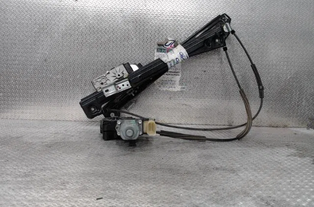 Mecanismemoteur leve-glace avg MINI MINI 2 R56  MINI 2 R56 PHASE 1 occasion