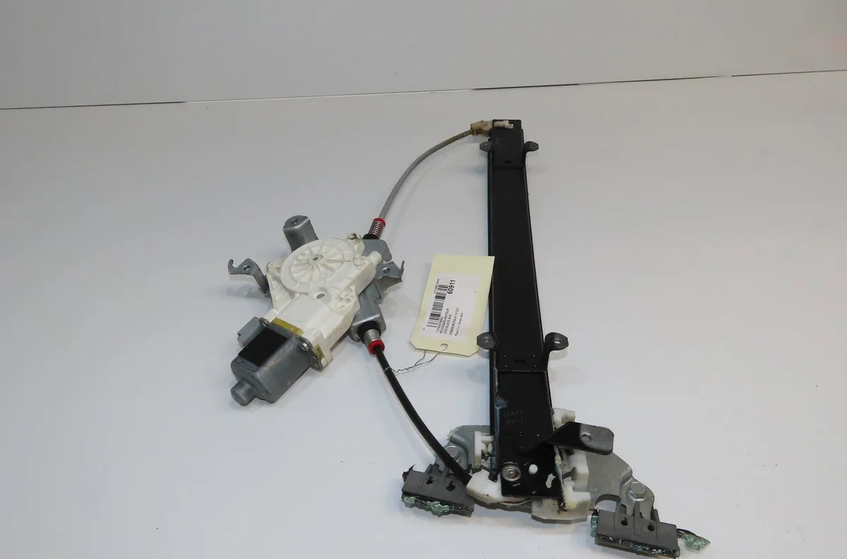 Mecanismemoteur leve-glace avg Nissan MICRA III (K12) 1.5 dci (2003-2010) occasion