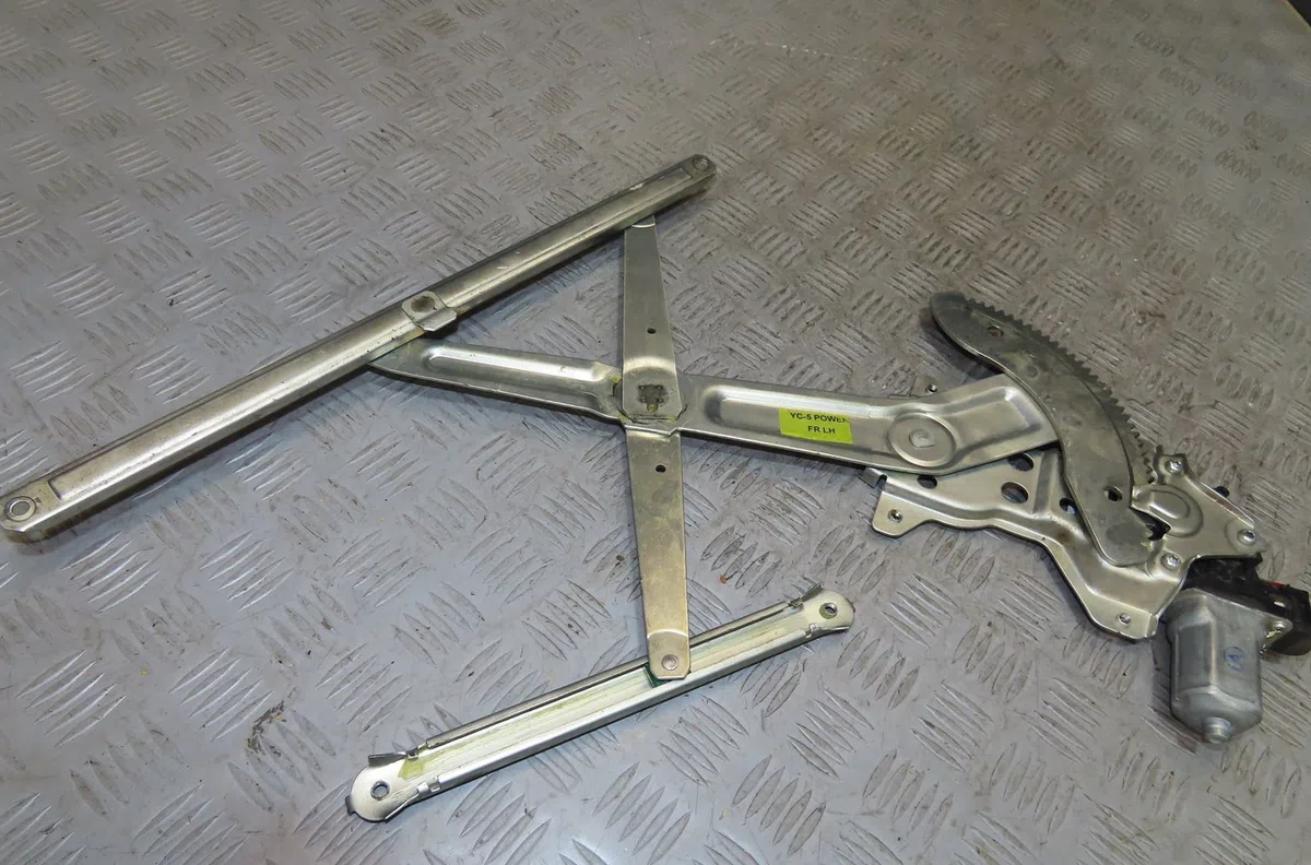 Mecanismemoteur leve-glace avg Nissan PIXO (UA0) 1.0 (2009) 5 portes occasion
